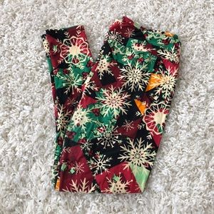 LuLaRoe TC Snowflake Leggings